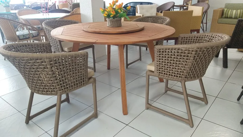 Mesa Branca Clássica | Mavv Design em Natal