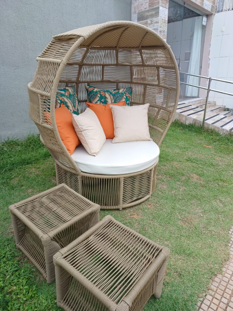 Cadeira Ninho com Cobertura | Mavv Design
